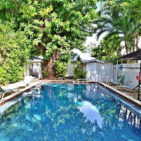 Ibis By Avantstay Close To Duval Street W Shared Pool Month Long Stays Only Key West Exterior photo