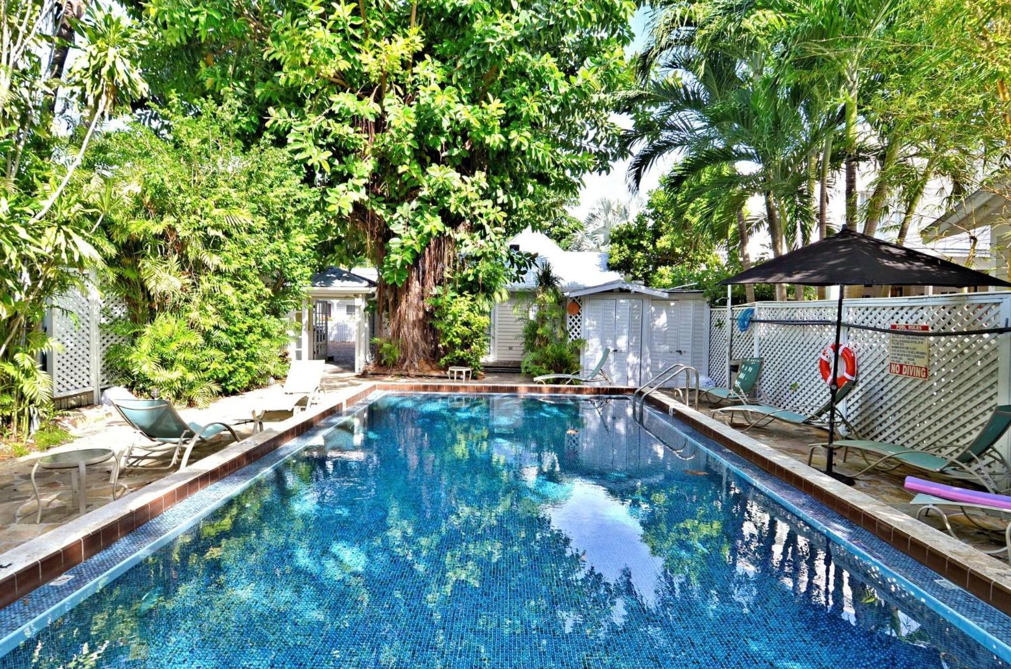 Ibis By Avantstay Close To Duval Street W Shared Pool Month Long Stays Only Key West Exterior photo